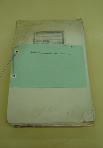 Cópias de documentos das associados