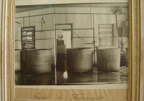 Antiga fabricação de leite